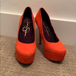 Orange pumps